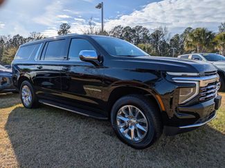 New 2026 Chevrolet Suburban Premier w/ Sun And Tow Package video 2