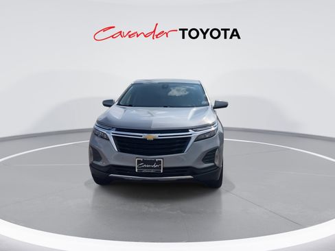 Used 2024 Chevrolet Equinox LT image 3