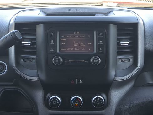 Used 2021 RAM 5500 Tradesman w/ Chrome Appearance Group image 16