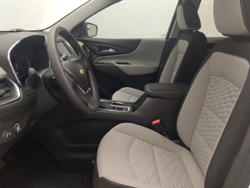Used 2020 Chevrolet Equinox LS FWD image 17