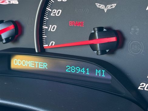 Used 2008 Chevrolet Corvette Z06 w/ Preferred Equipment Group RWD image 43