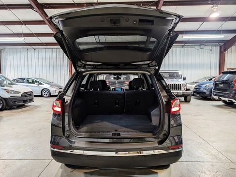 Used 2018 Chevrolet Equinox LT FWD image 20