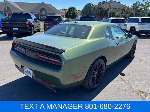 Used 2023 Dodge Challenger SRT Hellcat RWD image 12