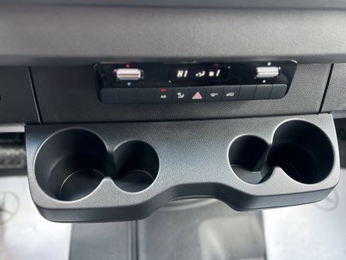 Used 2024 Mercedes-Benz Sprinter 144 Cargo image 41