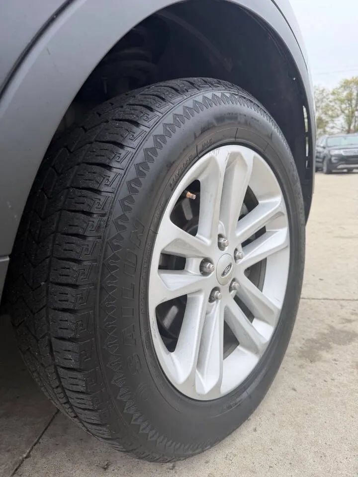 Used 2016 Ford Explorer 4WD image 9