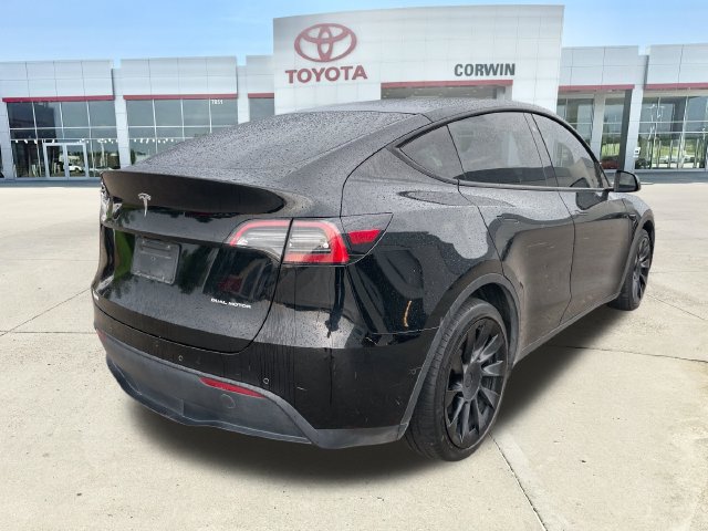 Used 2021 Tesla Model Y Long Range AWD/4WD image 5