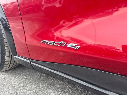 Used 2024 Ford Mustang Mach-E Premium image 19