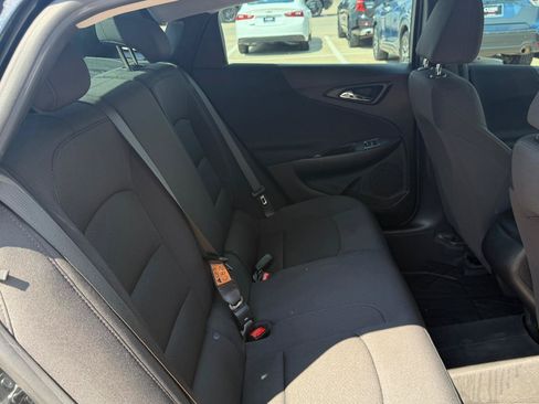 Used 2023 Chevrolet Malibu RS w/ LPO, Floor Liner Package FWD image 25