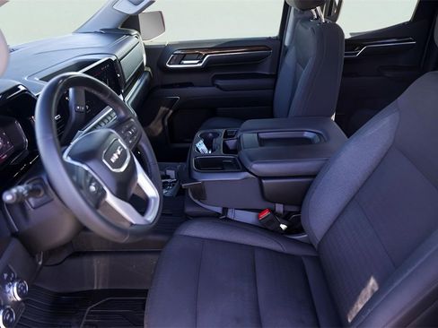 Used 2024 GMC Sierra 1500 Elevation image 12