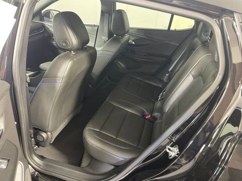 Used 2025 Buick Envista Sport Touring FWD image 11
