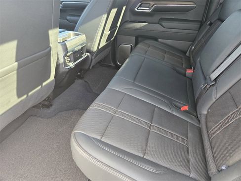 Used 2024 Chevrolet Silverado 1500 High Country w/ Technology Package image 14