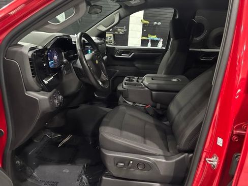 Certified 2026 Chevrolet Silverado 1500 LT AWD/4WD image 12