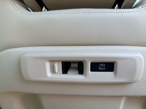 Used 2019 BMW X5 xDrive40i w/ Convenience Package image 27