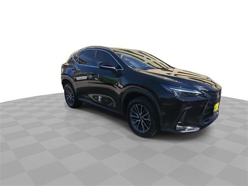 Used 2023 Lexus NX 350 AWD image 2
