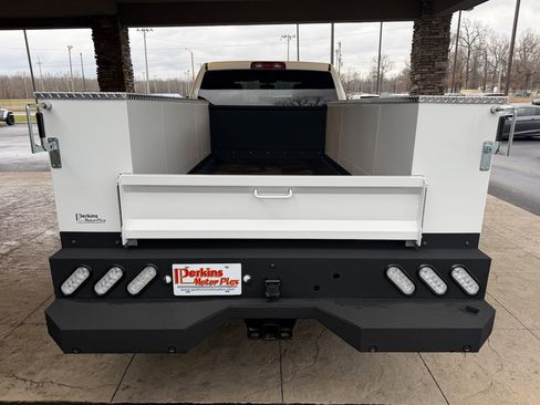 Used 2022 RAM 2500 Tradesman w/ Special Service Vehicle Group image 8