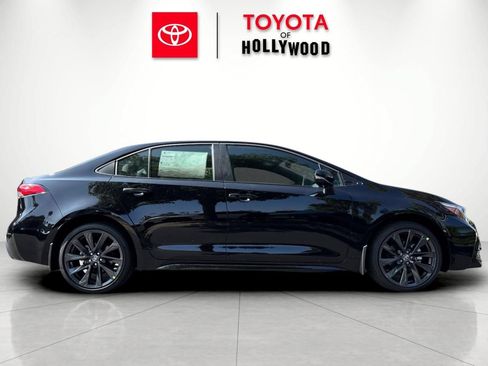 New 2026 Toyota Corolla SE FWD image 3