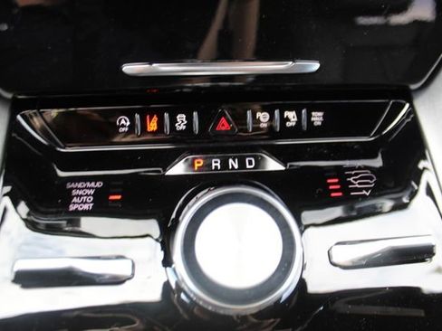 New 2026 Jeep Grand Wagoneer L Limited AWD/4WD image 24