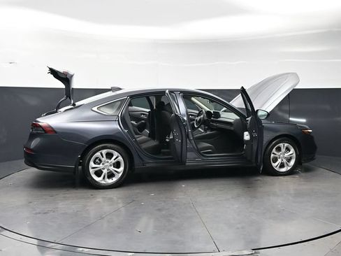 Certified 2026 Honda Accord LX image 29