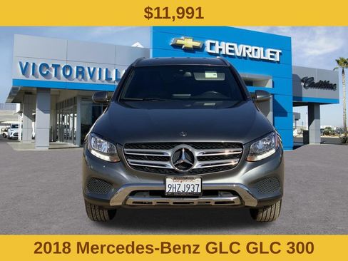 Used 2018 Mercedes-Benz GLC 300 4MATIC image 2