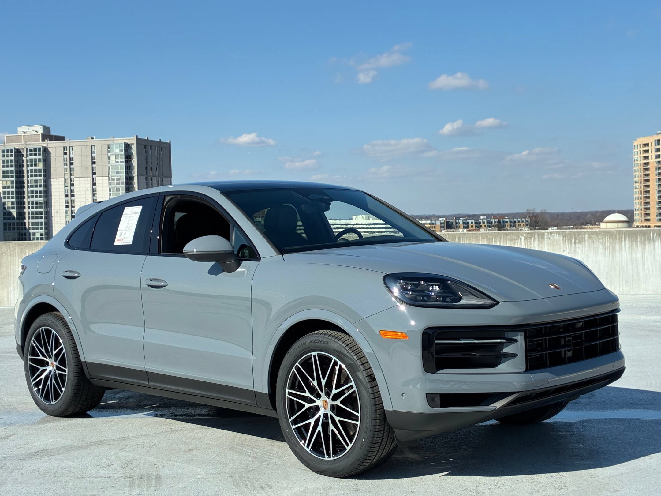 Used 2026 Porsche Cayenne Coupe AWD/4WD image 7