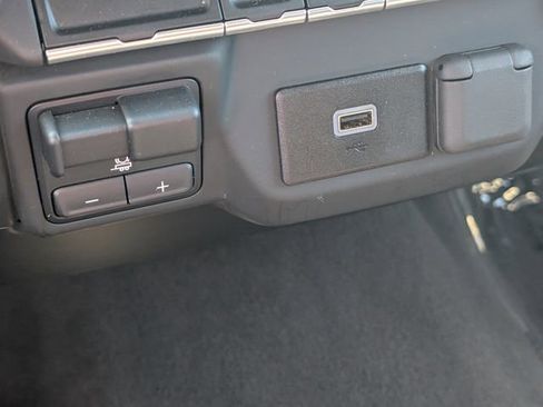 Used 2019 Chevrolet Silverado 1500 Custom Trail Boss w/ Custom Convenience Package AWD/4WD image 24
