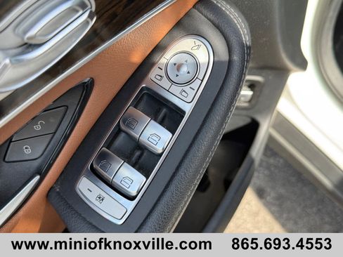 Used 2021 Mercedes-Benz GLC 300 4MATIC image 15