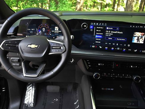New 2026 Chevrolet Tahoe LT w/ Comfort Package AWD/4WD image 13