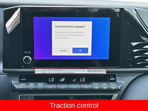 New 2026 Toyota Camry SE w/ Convenience Package FWD image 15