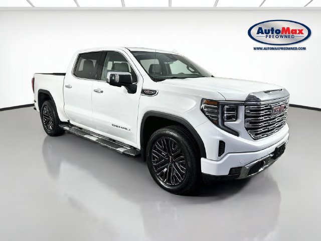 Used 2023 GMC Sierra 1500 Denali w/ Technology Package AWD/4WD image 1
