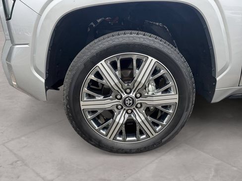 Used 2025 Toyota Tundra Capstone AWD/4WD image 14