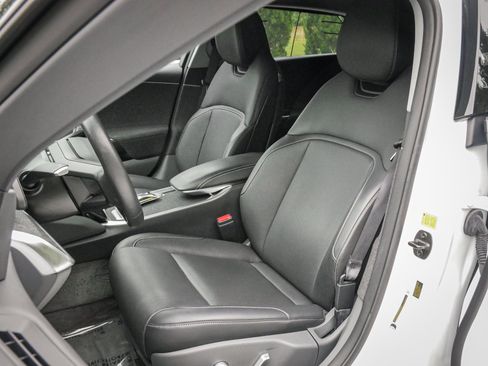 Used 2025 Lucid Air Touring AWD/4WD image 16