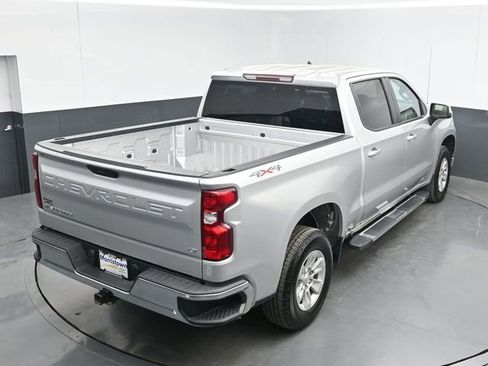Used 2021 Chevrolet Silverado 1500 LT image 37