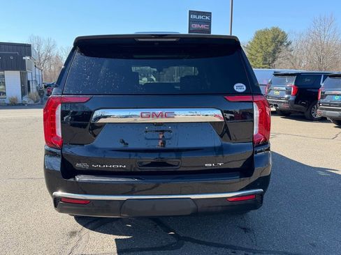 Used 2021 GMC Yukon SLT w/ SLT Luxury Plus Package image 4