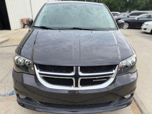 Used 2012 Dodge Grand Caravan Crew FWD image 8