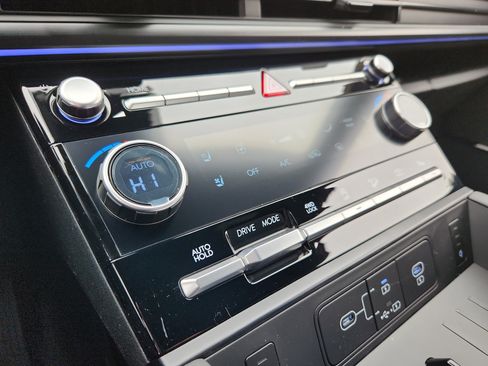 New 2026 Hyundai Santa Fe Calligraphy AWD/4WD image 19