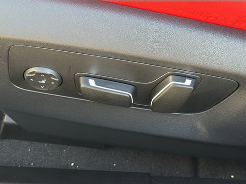 New 2026 BMW M5 w/ Carbon Package image 25