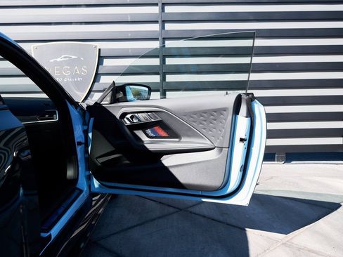 Used 2024 BMW M2 w/ Lighting Package RWD image 32