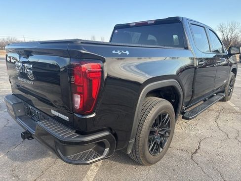 Used 2024 GMC Sierra 1500 Elevation w/ LPO, Elevation Black Package image 2