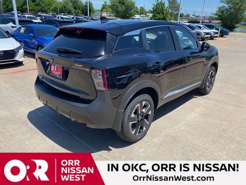 New 2025 Nissan Kicks SV w/ Interior Electronics Package AWD/4WD image 5