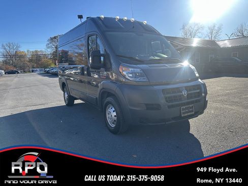 Used 2017 RAM ProMaster 1500 w/ Interior Convenience Group image 7