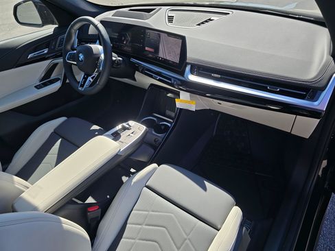 New 2026 BMW X1 xDrive28i w/ Technology Package AWD/4WD image 16