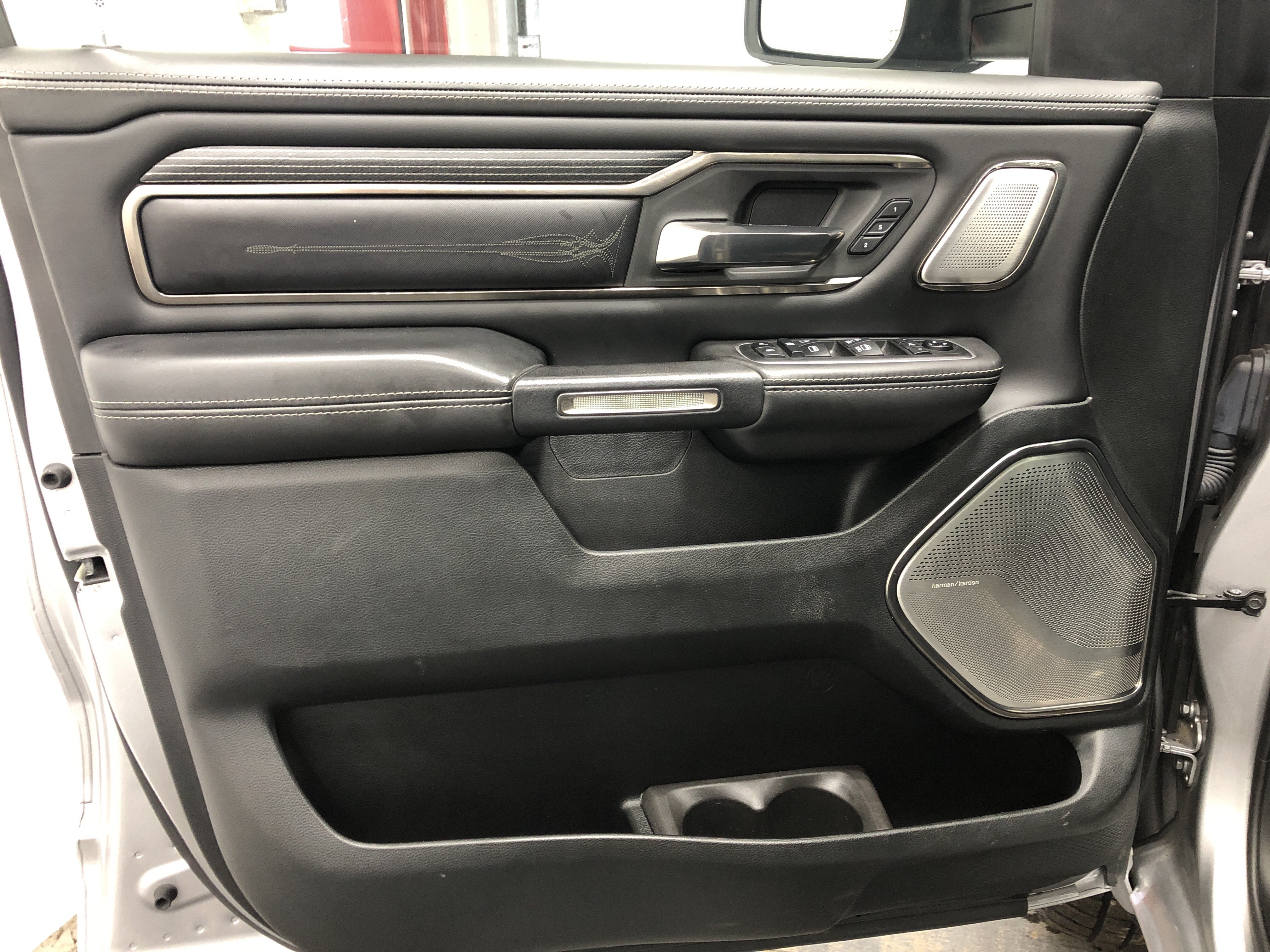 Certified 2021 RAM 1500 Limited w/ Night Edition AWD/4WD image 19