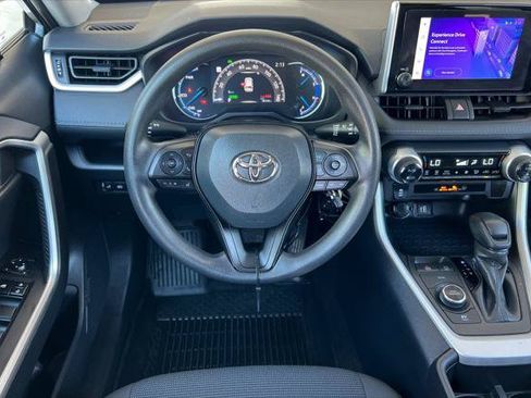 Certified 2024 Toyota RAV4 LE AWD/4WD image 15