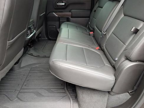 Used 2019 GMC Sierra 1500 SLT w/ SLT Premium Package AWD/4WD image 32
