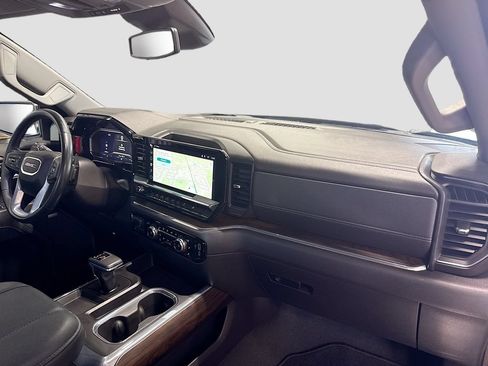 Used 2024 GMC Sierra 1500 SLT w/ SLT Premium Plus Package AWD/4WD image 31