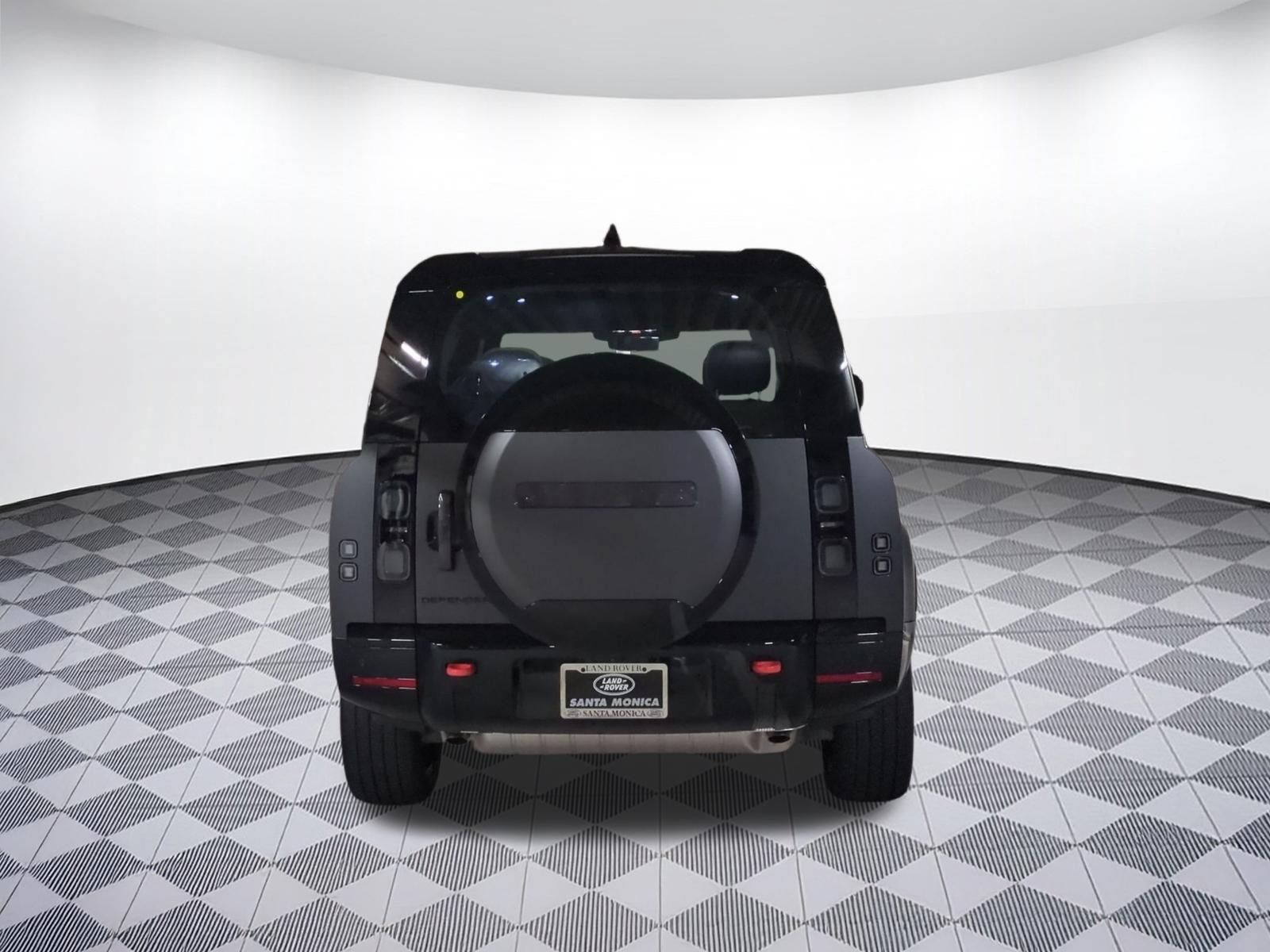 New 2026 Land Rover Defender 130 X AWD/4WD image 4