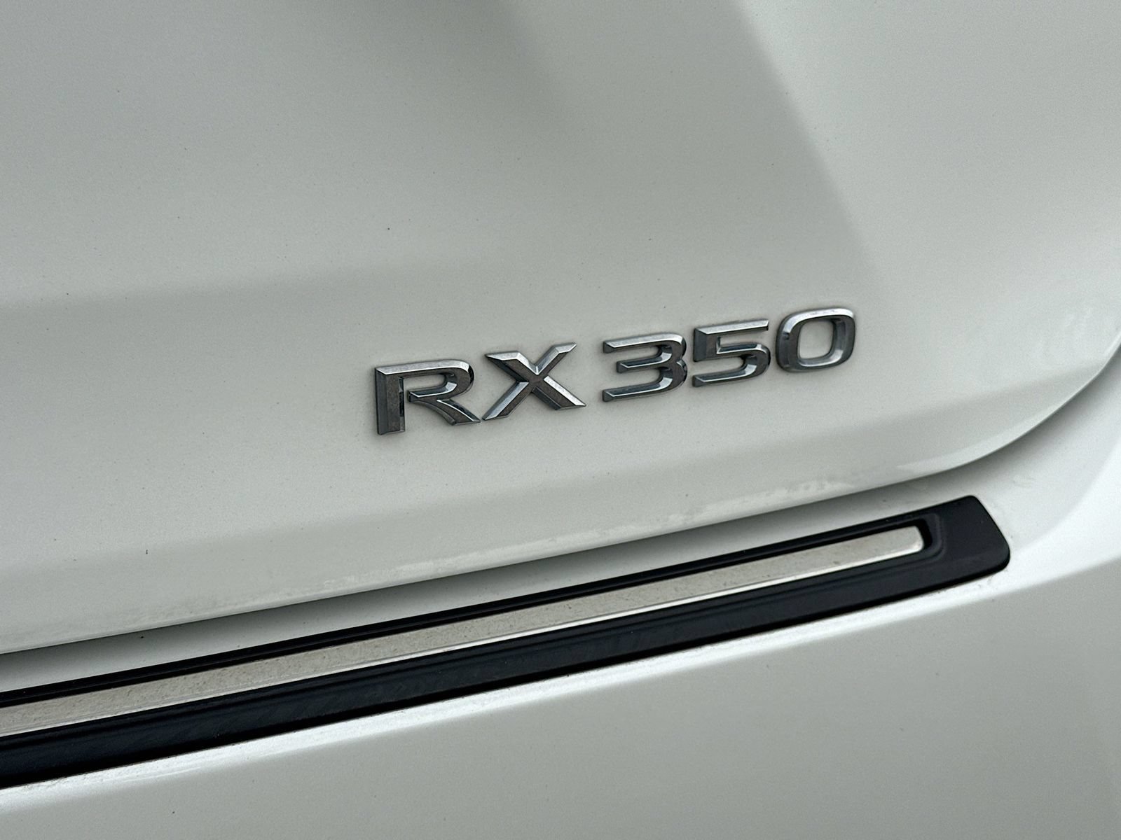 Used 2020 Lexus RX 350 FWD w/ Luxury Package image 11