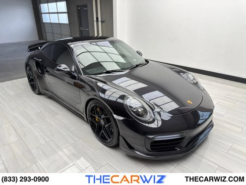 Used 2019 Porsche 911 Turbo S image 2