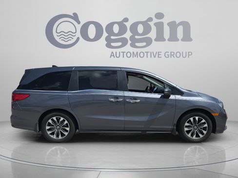 Certified 2024 Honda Odyssey EX-L image 6