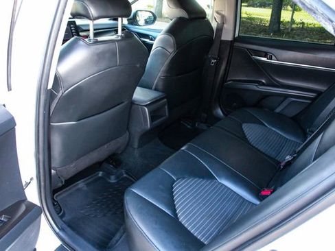 Used 2023 Toyota Camry SE image 36